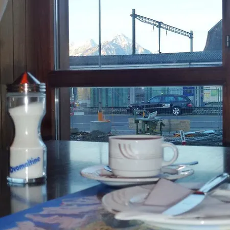 Szálloda Bahnhof Interlaken