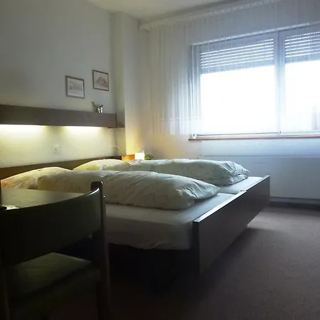 Bahnhof Szálloda Interlaken