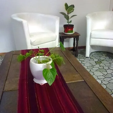 Bahnhof Szálloda 2*