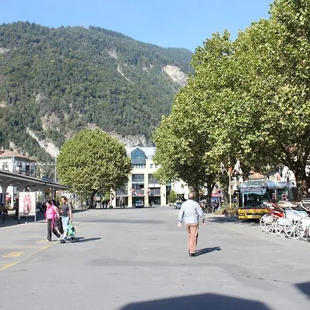 Bahnhof Interlaken