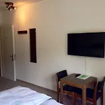 Hotel Bahnhof 2*