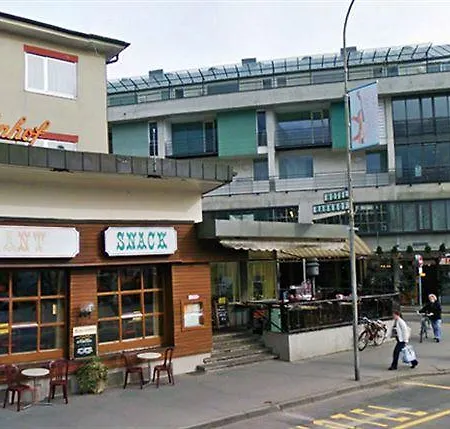 Szálloda Bahnhof